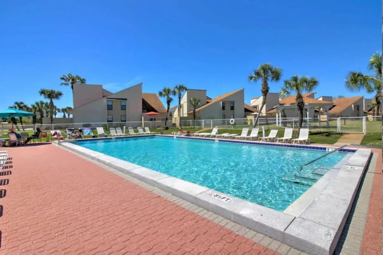 Stunning Beach Condo Panama City Beach Holiday home